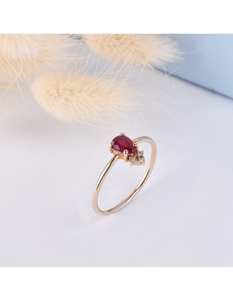 pırlanta yüzük 0.60 carat ruby yakut